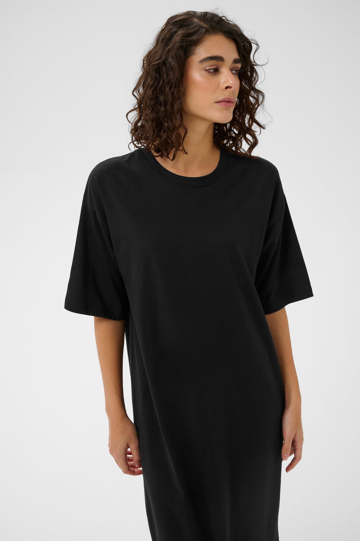 KAEDNA 1/2 DRESS zwart
