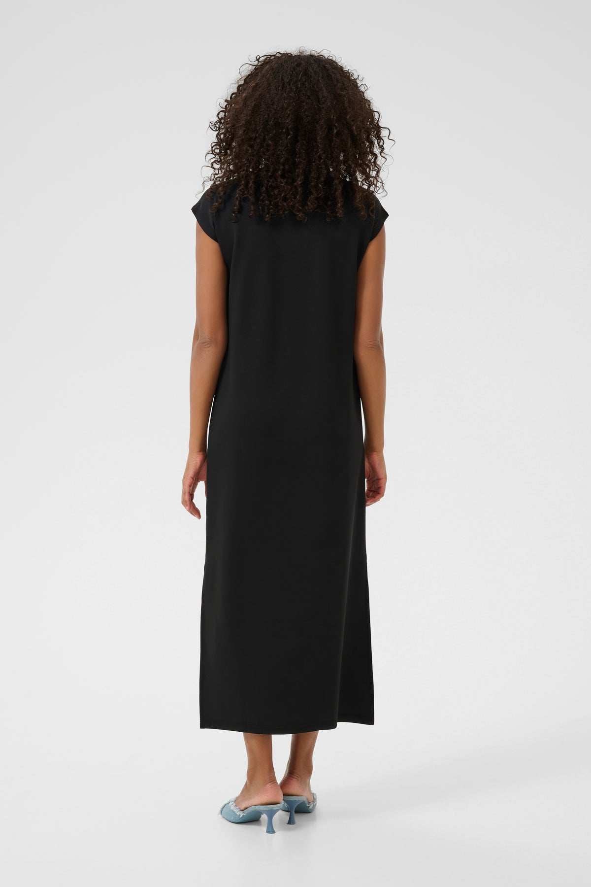 KAANNIKA MAXI DRESS zwart