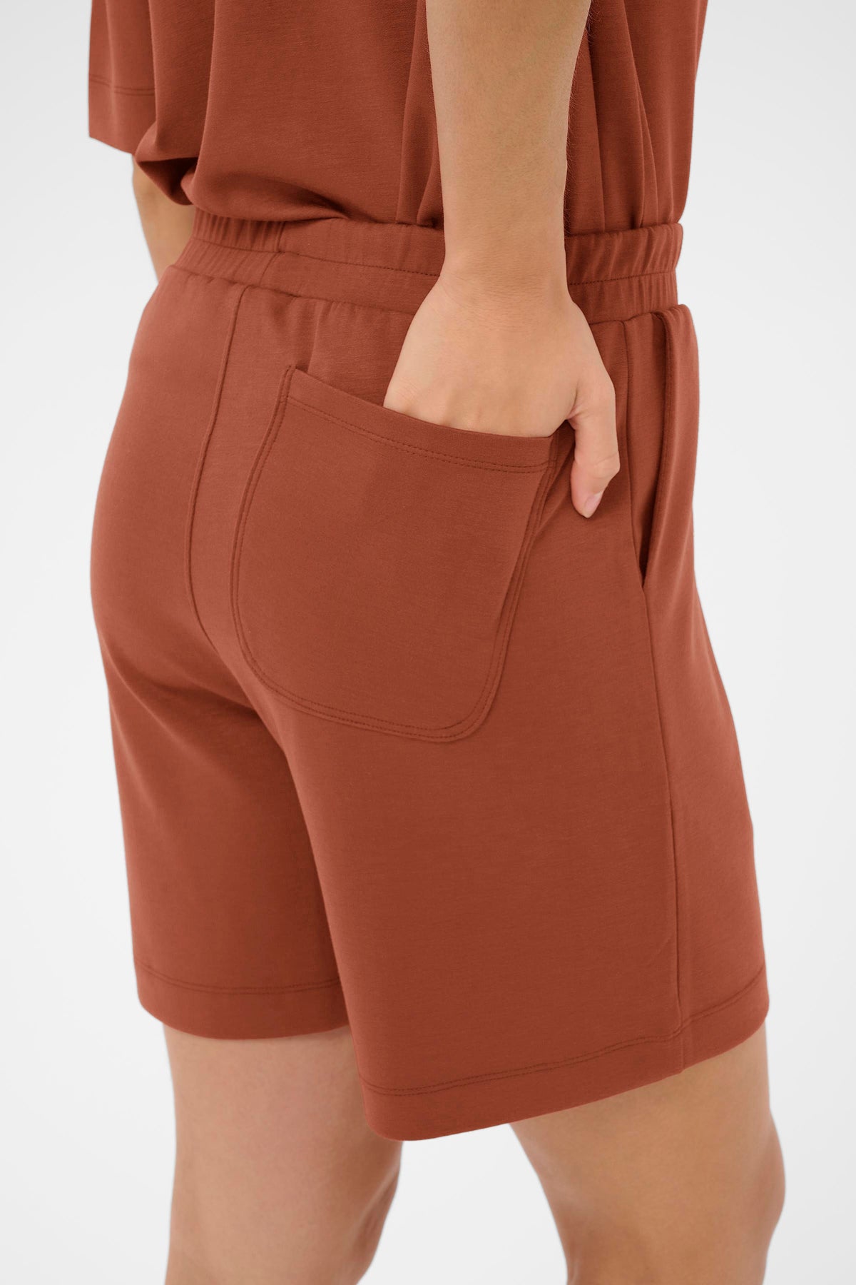 KAANNIE SHORT roest