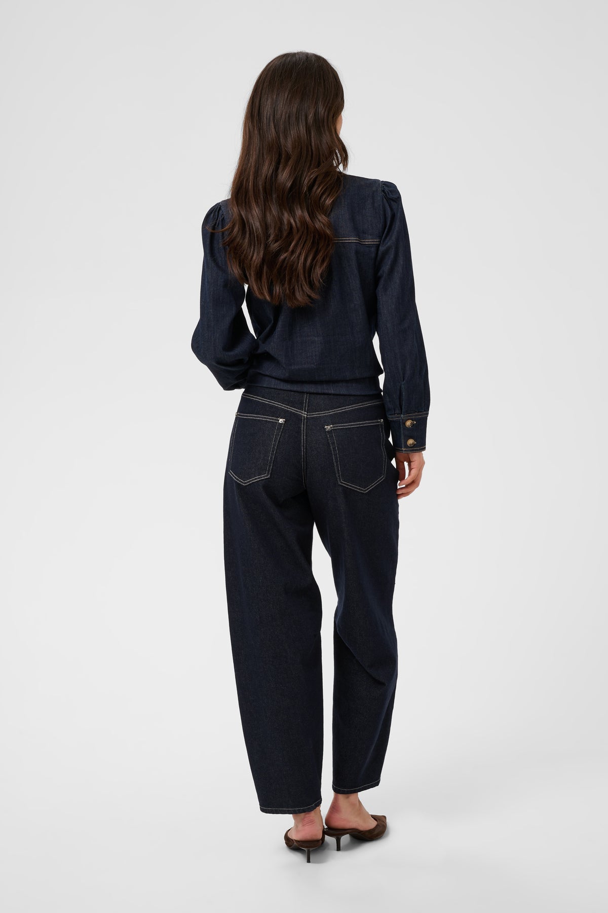 KAGHITA BARREL JEANS dark jeans