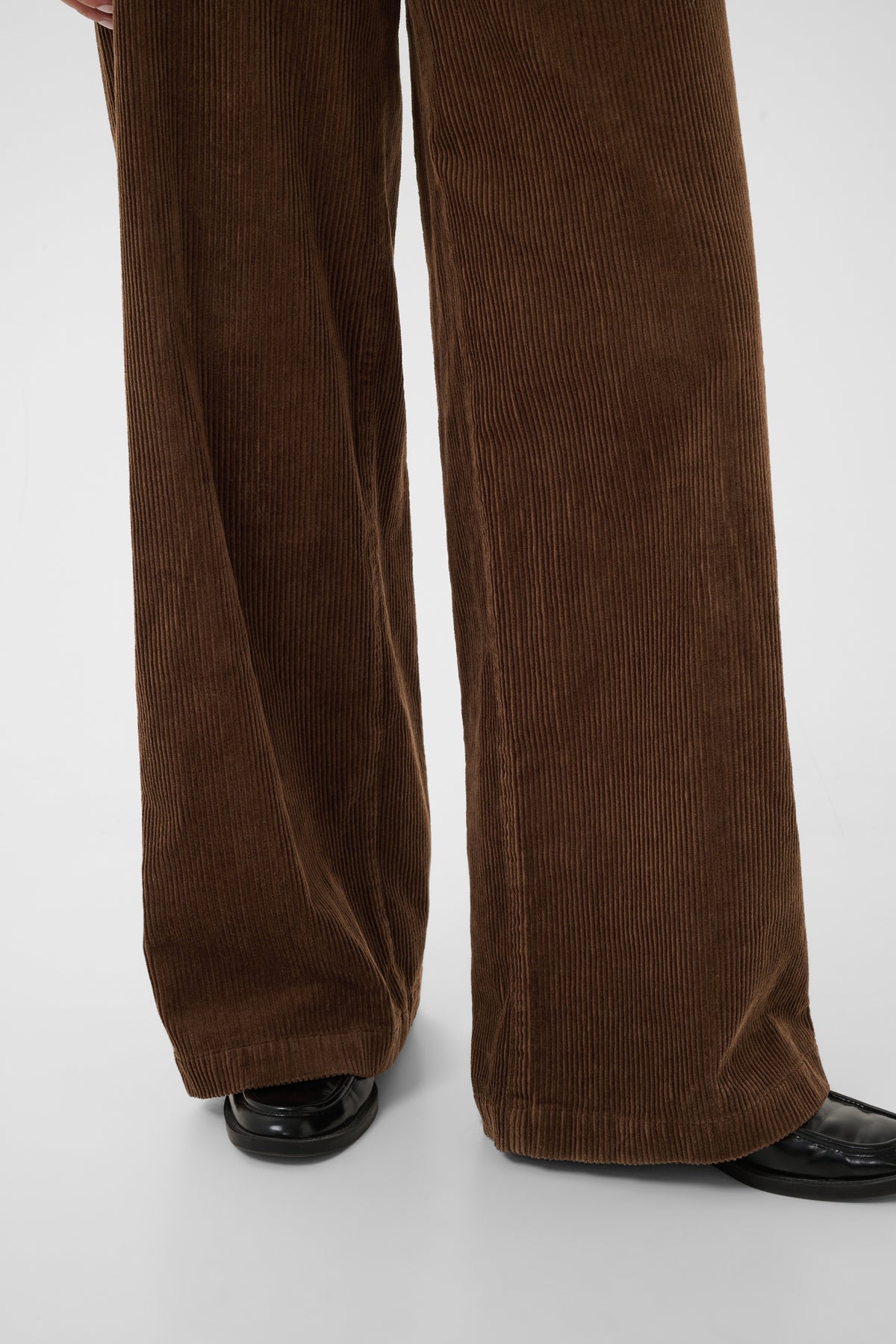 KASELLA CORDUROY PANTS bruin