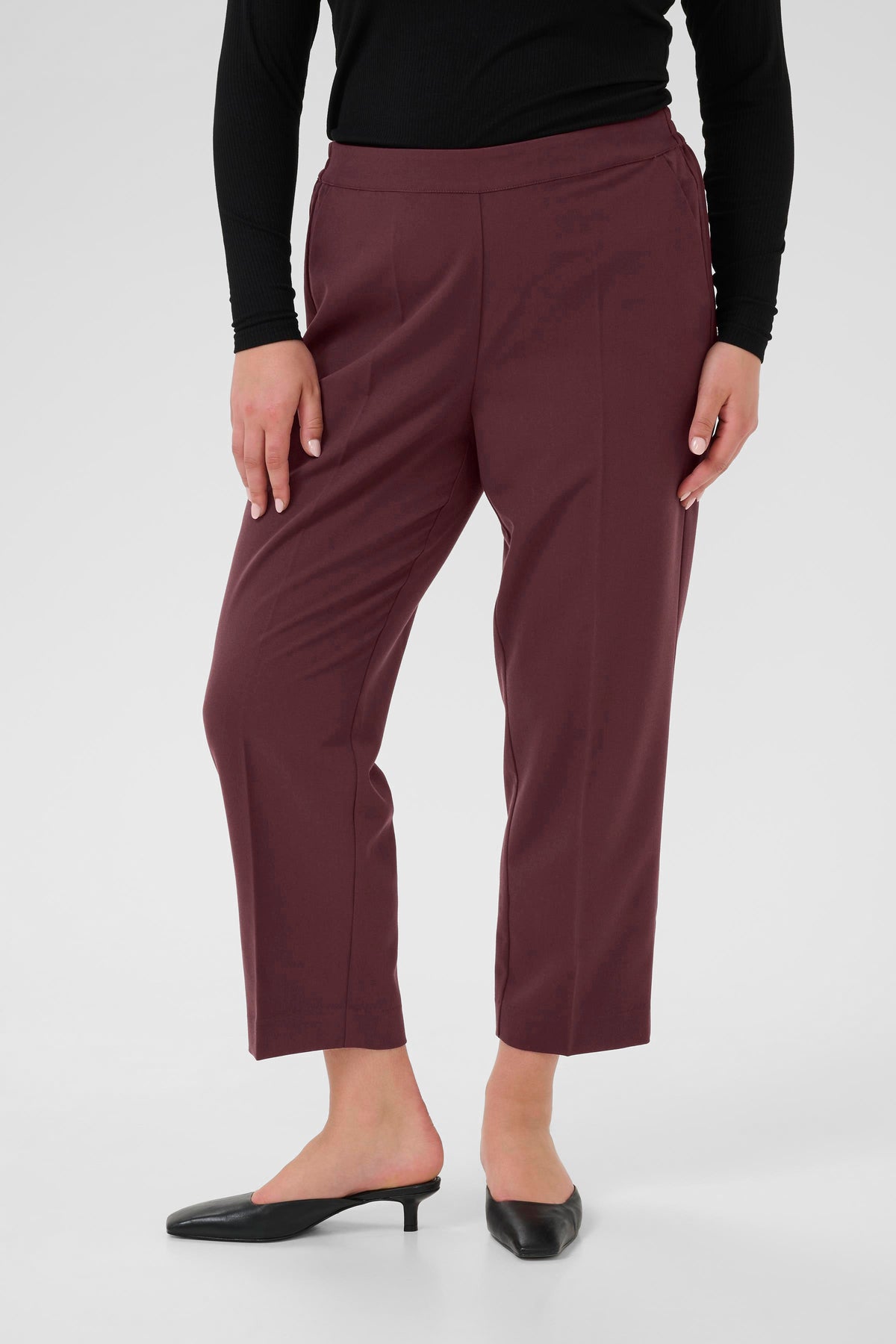 KCSAKIRA CROPPED PANTS fudge