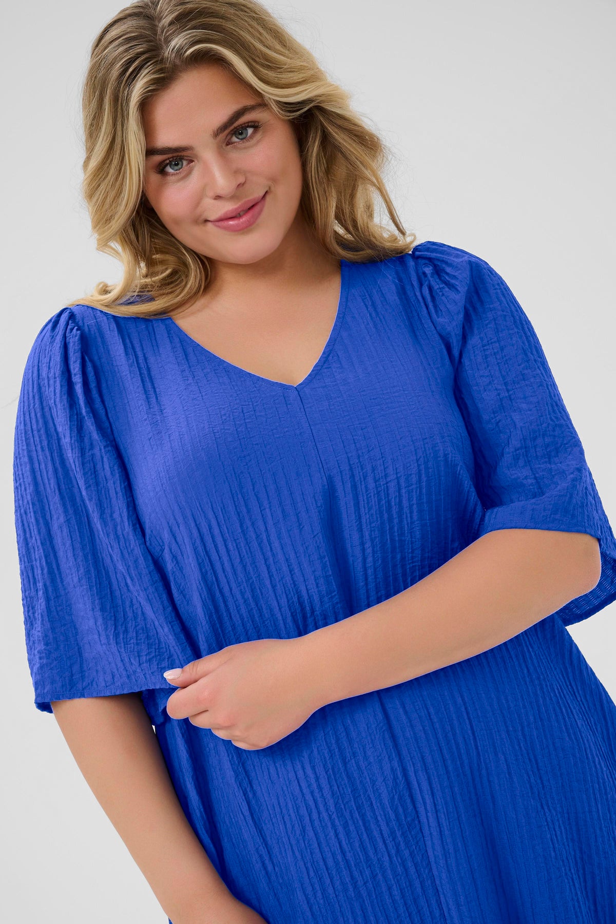 KCLISANA  DRESS blauw
