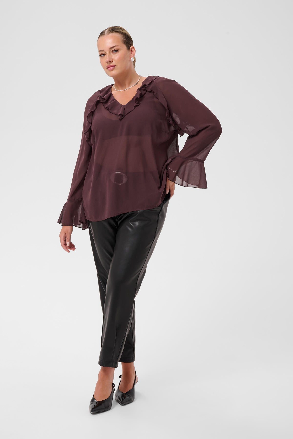 KCESTHA FRILL BLOUSE fudge