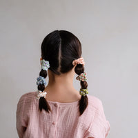 SPRING SCRUNCHIES multi
