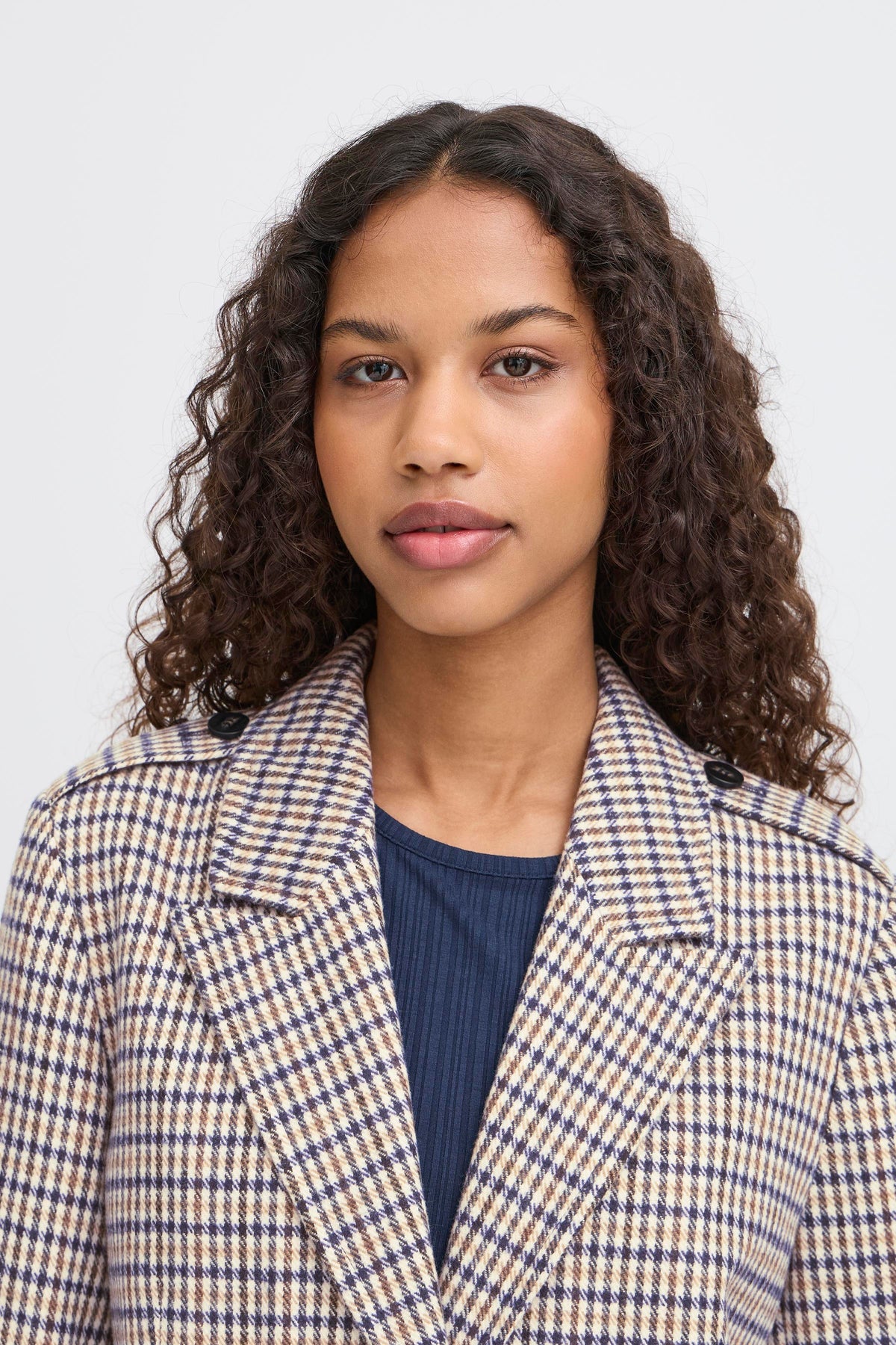 IHEMMALU COAT beige/blauw
