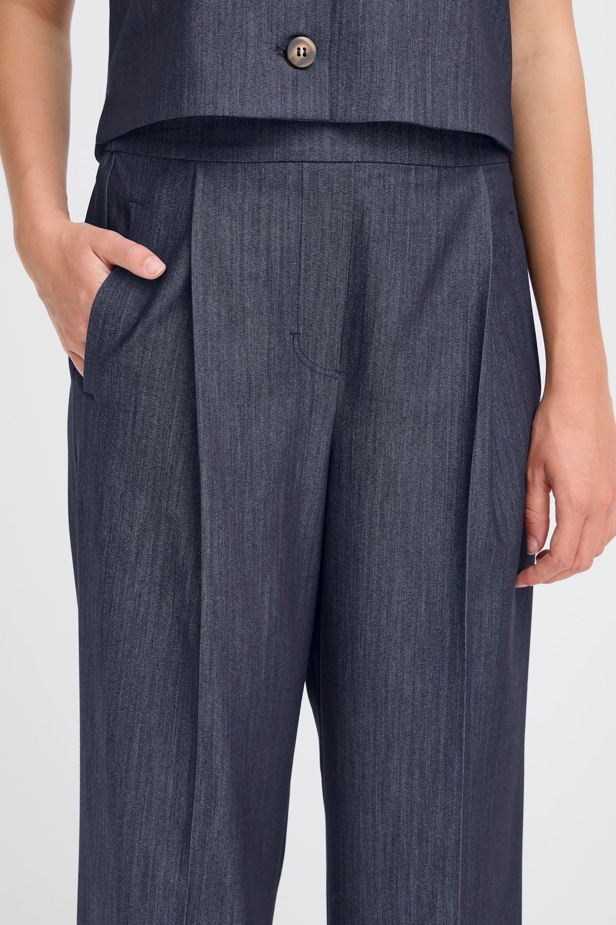 IHJUMI PANT  donker blauw