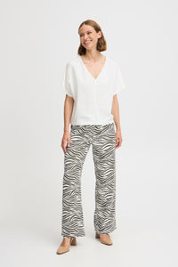 BYFALAKKA BLOUSE ecru