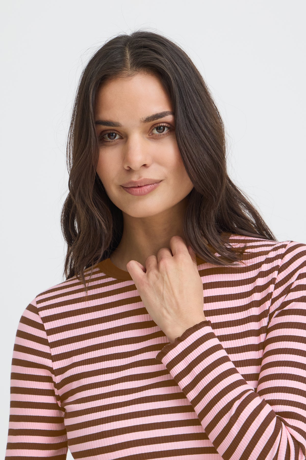 BYSINNE RIB SHIRT bruin/roos