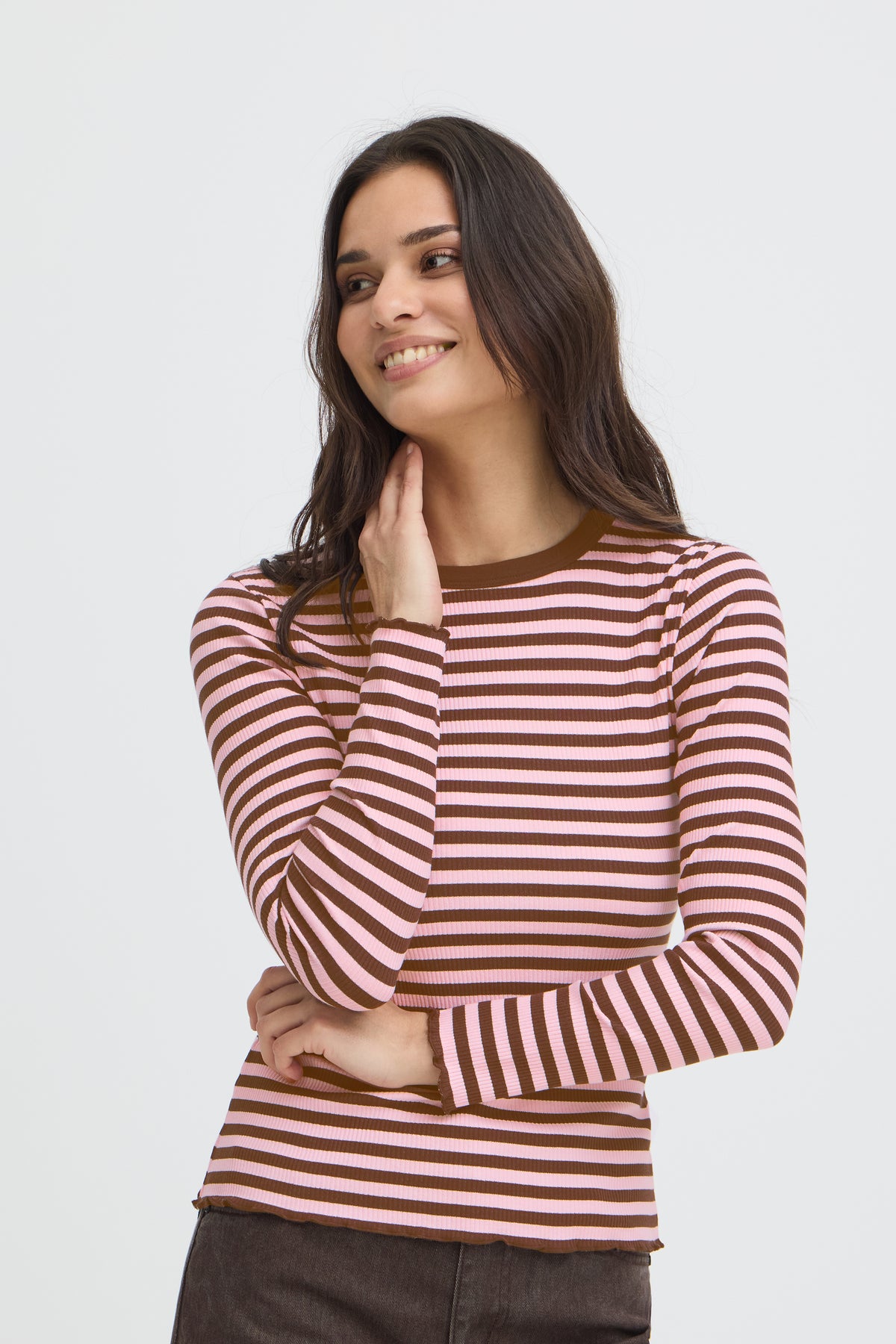 BYSINNE RIB SHIRT bruin/roos