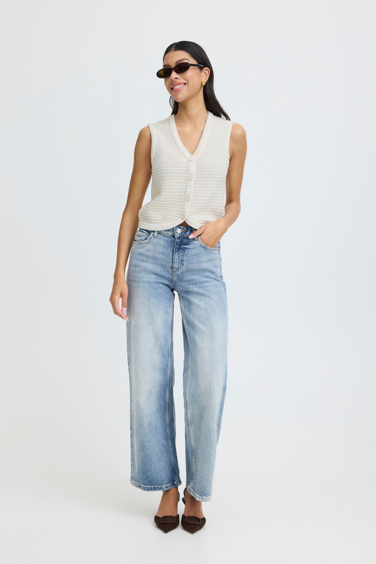 BYMIKALA SHORT WAISTCOAT ecru