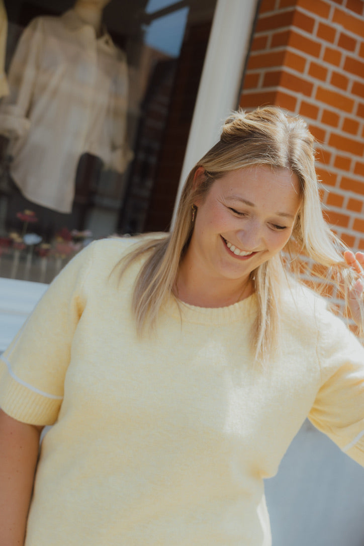 KCJINJA PULLOVER geel