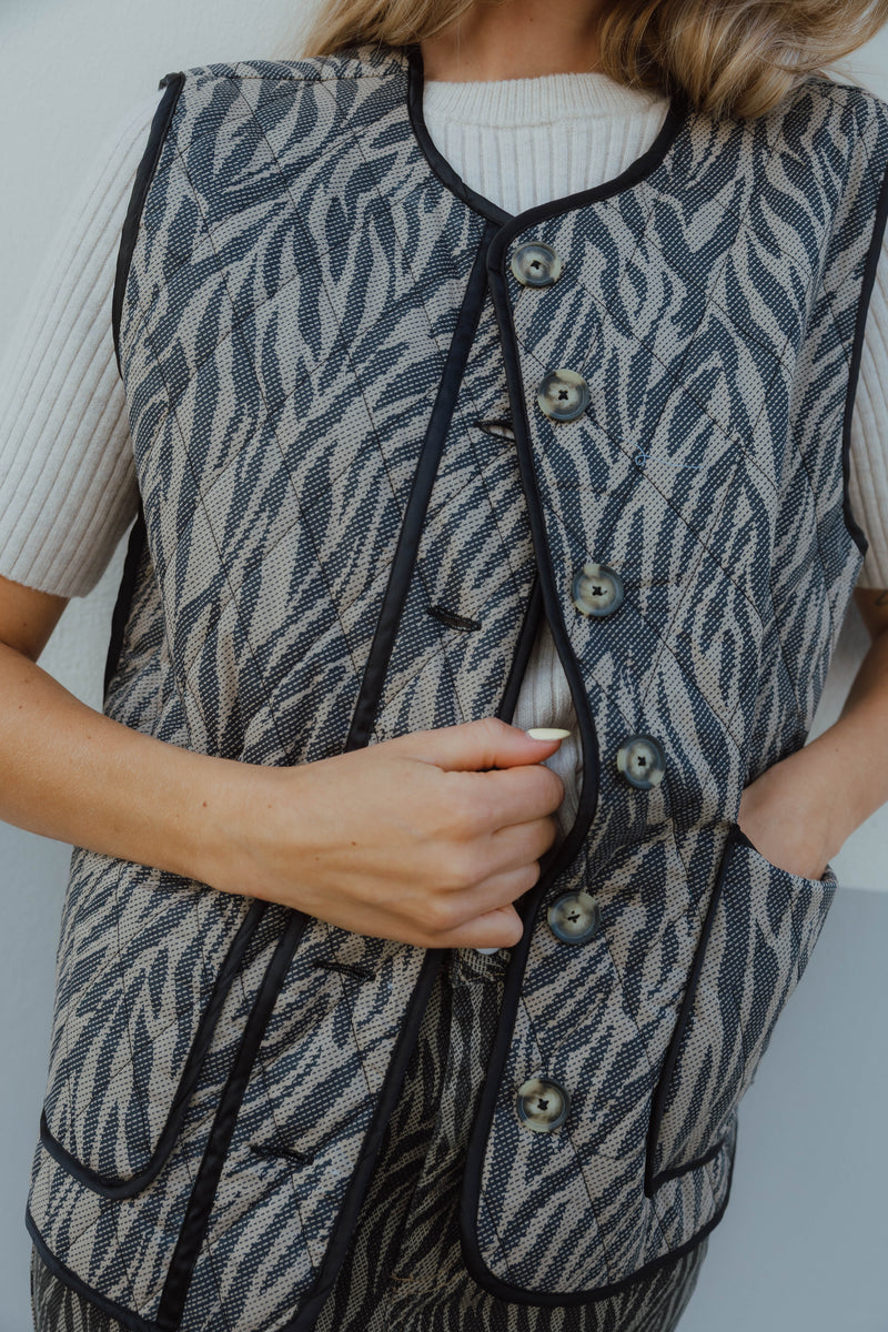 KAKAYLA WAISTCOAT beige/zwart