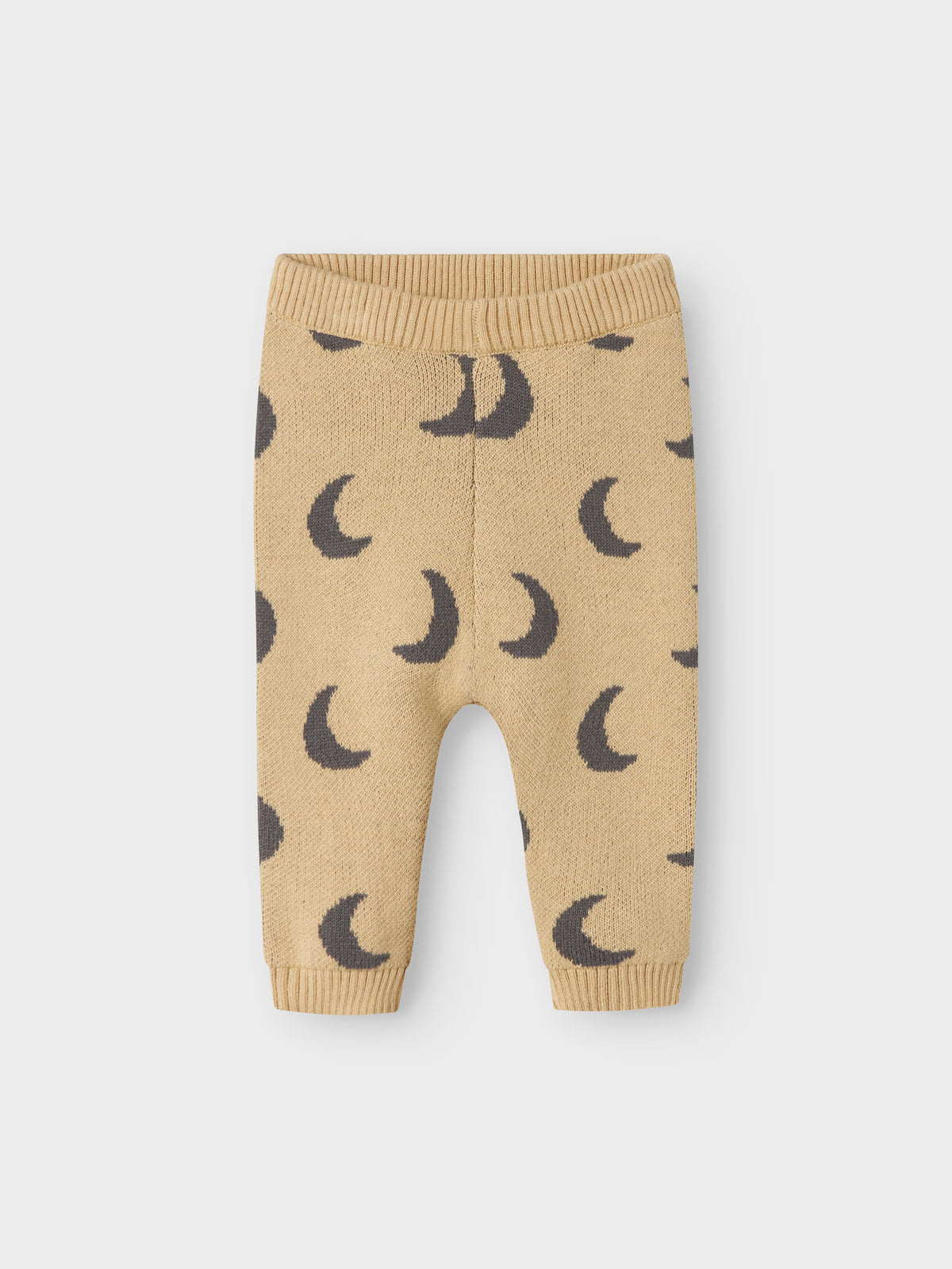 NBMLULIO PANT maan
