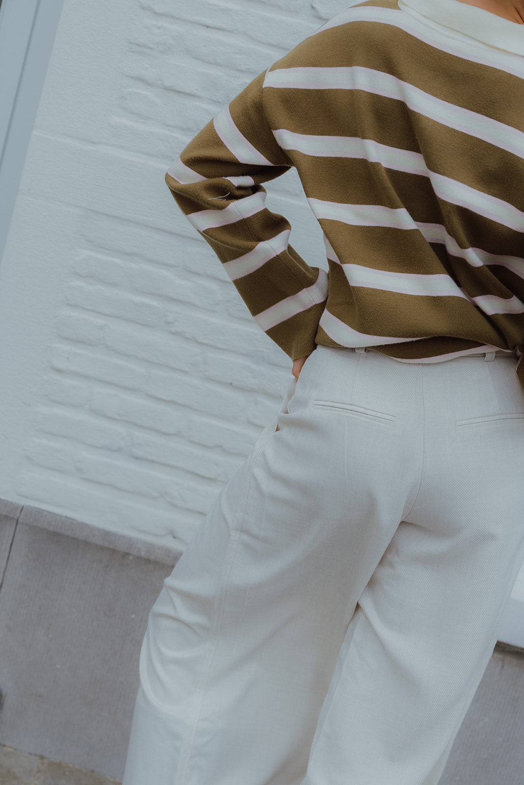 YASALIKKA HW BELTED PANT licht grijs