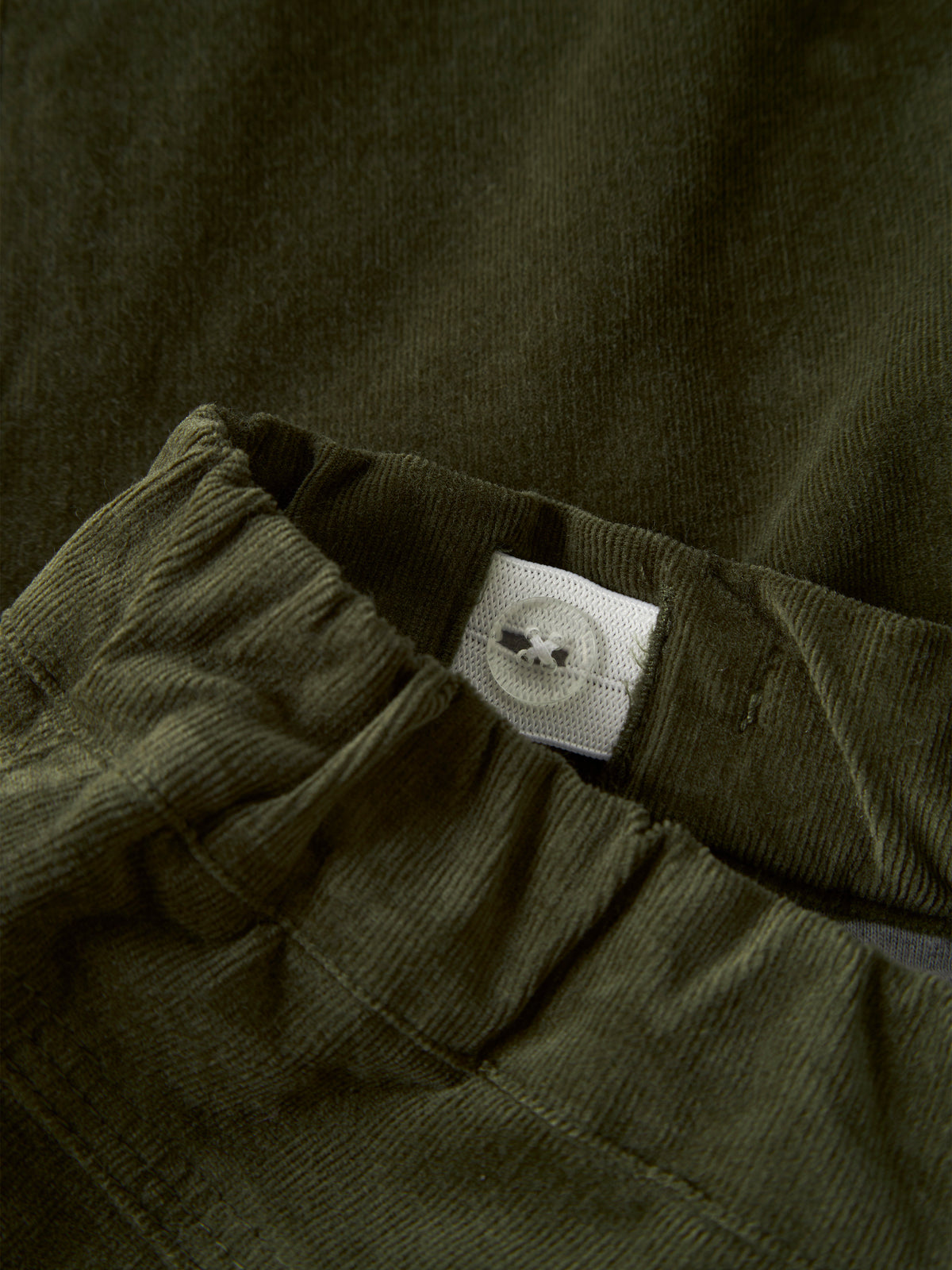 NMMBEN REGULAR CORD  PANT 4609 kaki