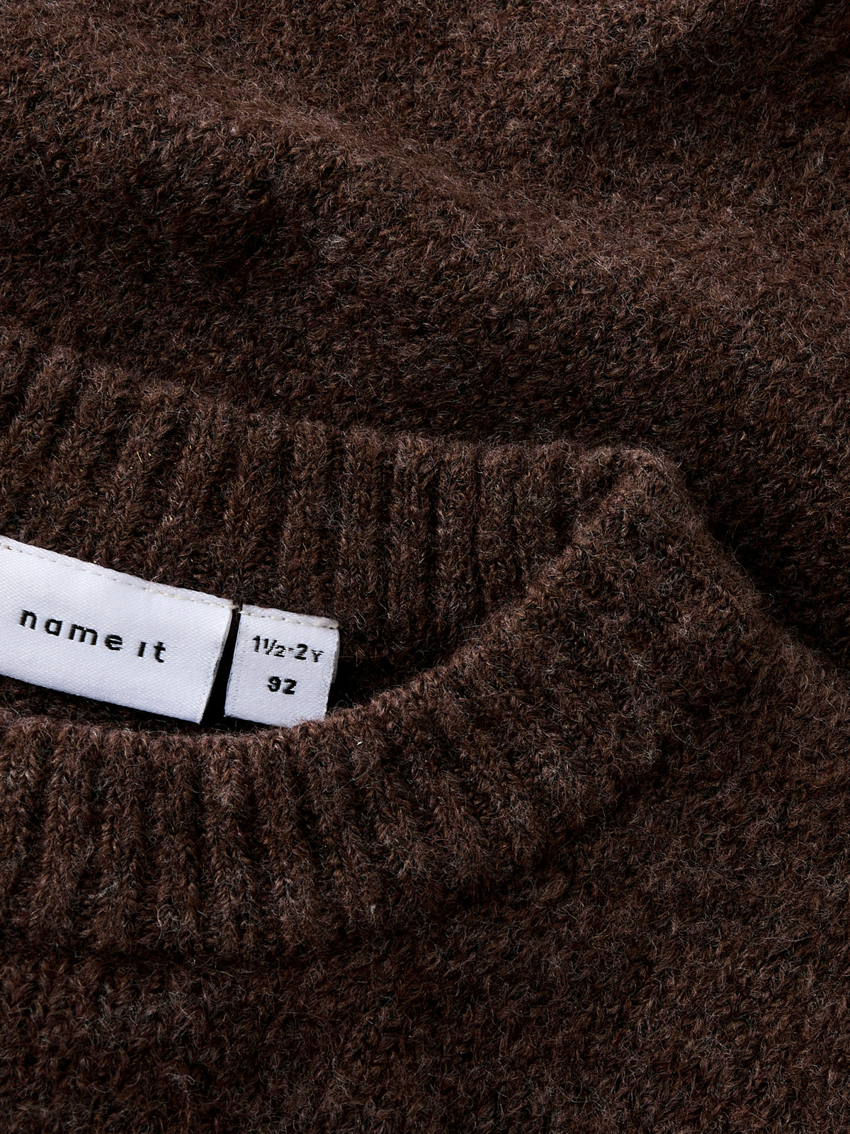 NMFNEIFYLY KNIT SLIPOVER bruin