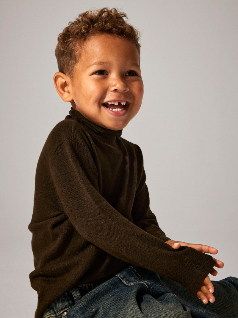 NMMROMIL ROLLNECK bruin