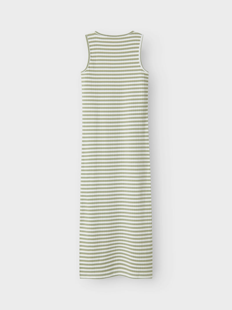 NKFSURAJA MAXI DRESS groen