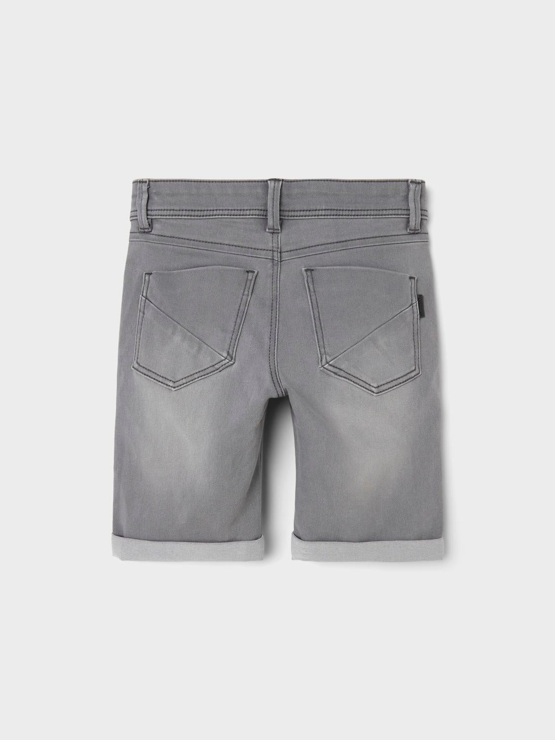 NKMSILAS SHORTS 2272 grijs