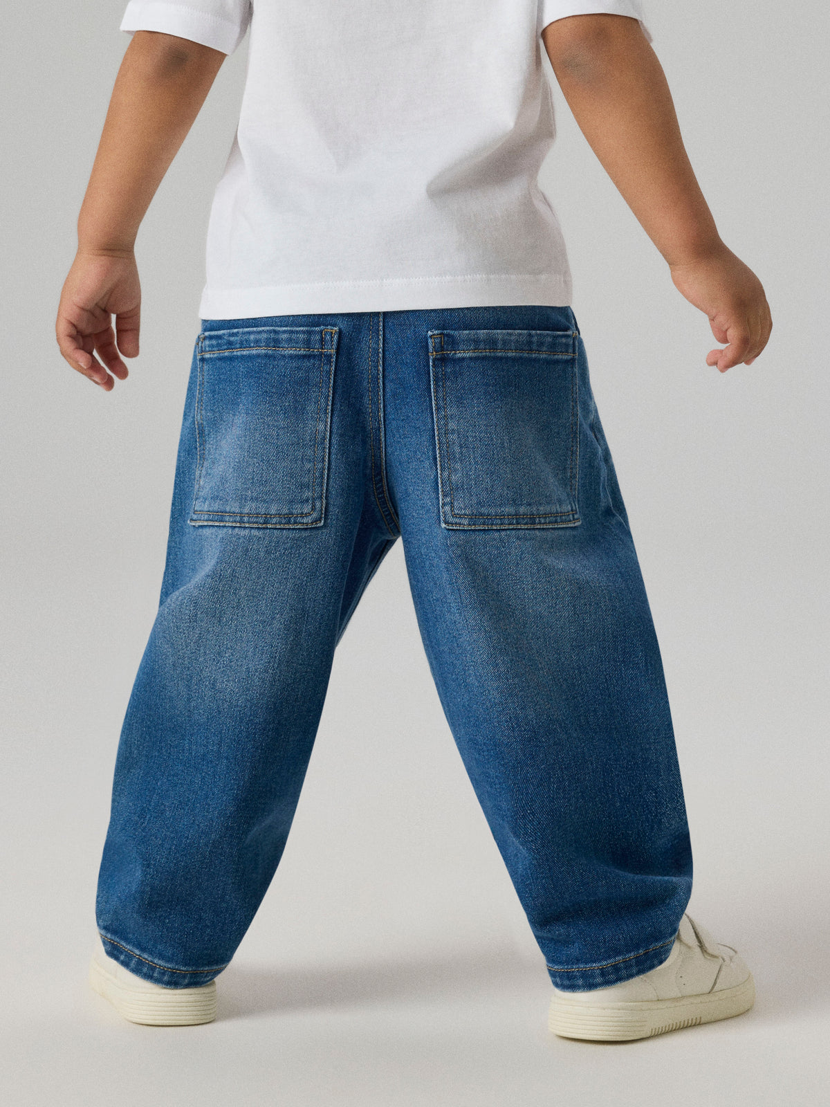 NMMBEN BARREL 8720 jeans