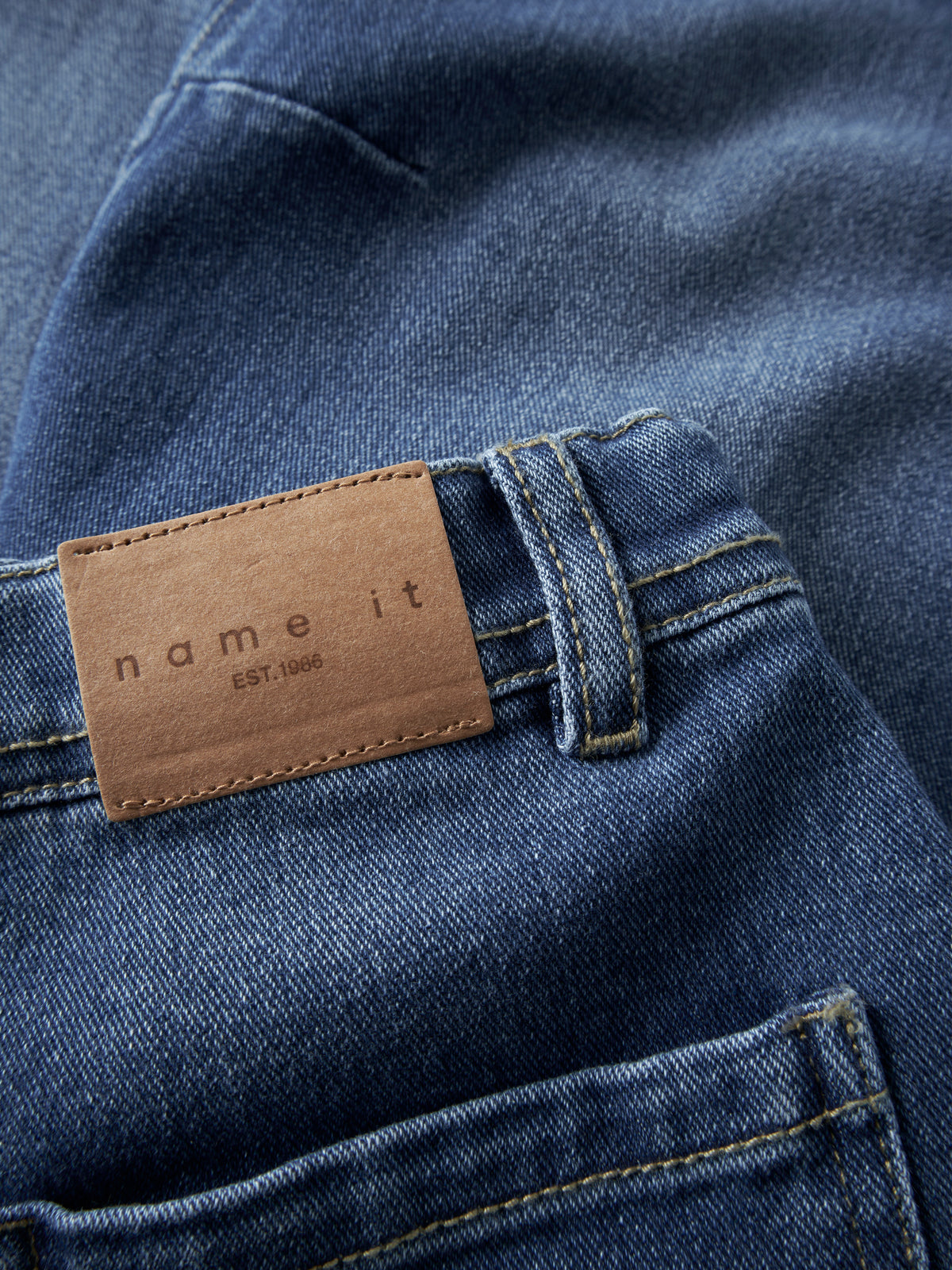 NMMBEN BARREL 8720 jeans