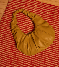 STICKY SISI HANDBAG sunkissed gold