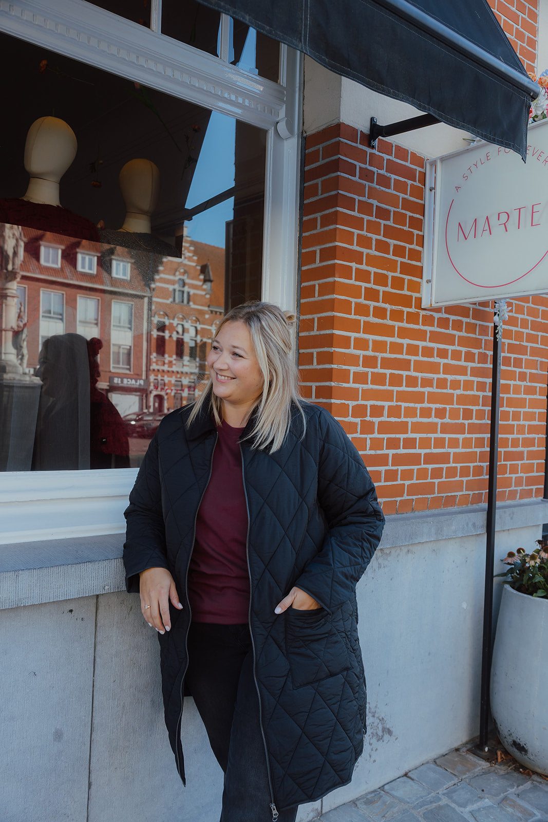 KCNELLI JACKET zwart